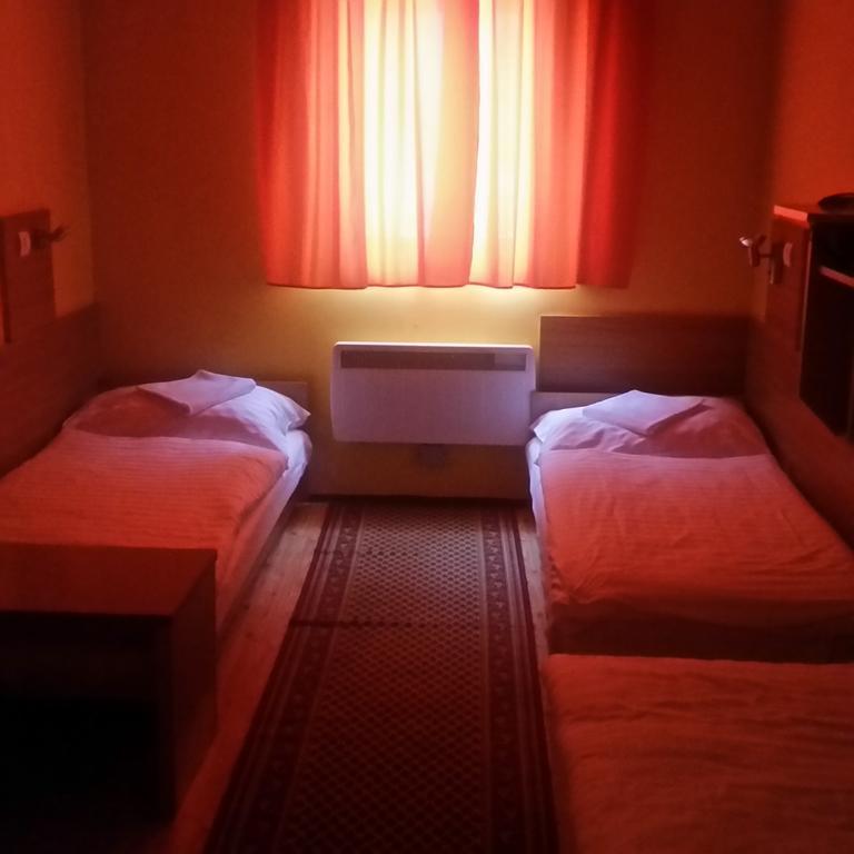 Kis-Duna Motel & Camping Mosonmagyaróvár Eksteriør billede