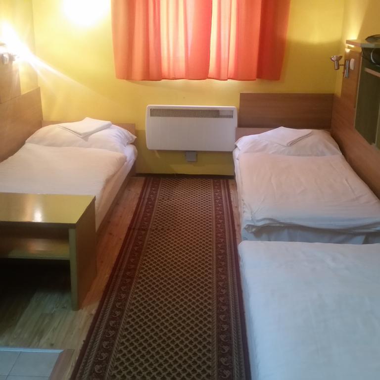Kis-Duna Motel & Camping Mosonmagyaróvár Eksteriør billede