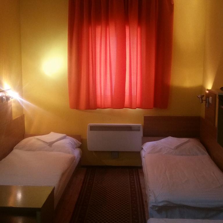 Kis-Duna Motel & Camping Mosonmagyaróvár Eksteriør billede